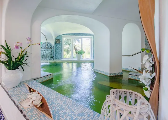 PARADISO TERME RESORT & SPA فندق 4*