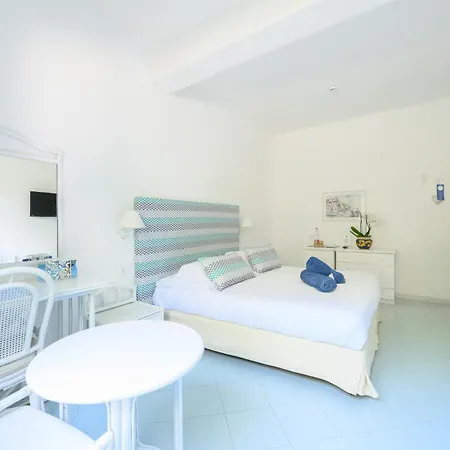 Paradiso Terme & Hotell 4*