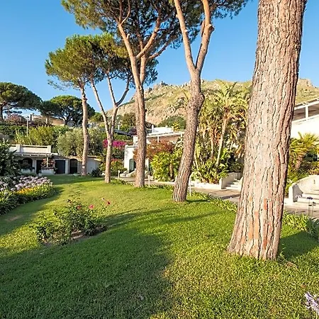 Hotel Paradiso Terme & 4*